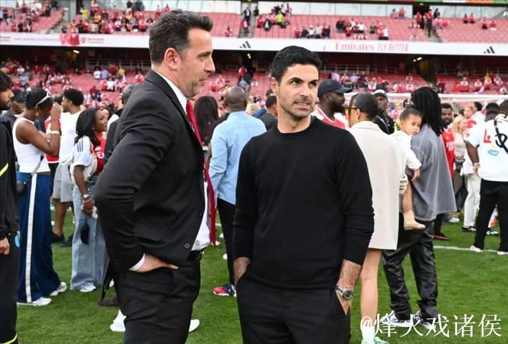 阿尔特塔双线齐头并进：英超稳居前列，欧冠豪取全胜，两套阵容显威力